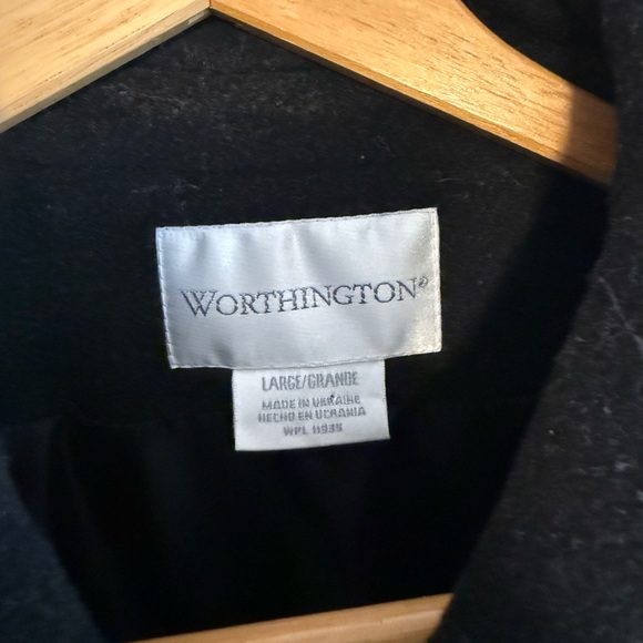 100% Wool Black Women's Coat in Perfect Condition - Picture 4 of 4